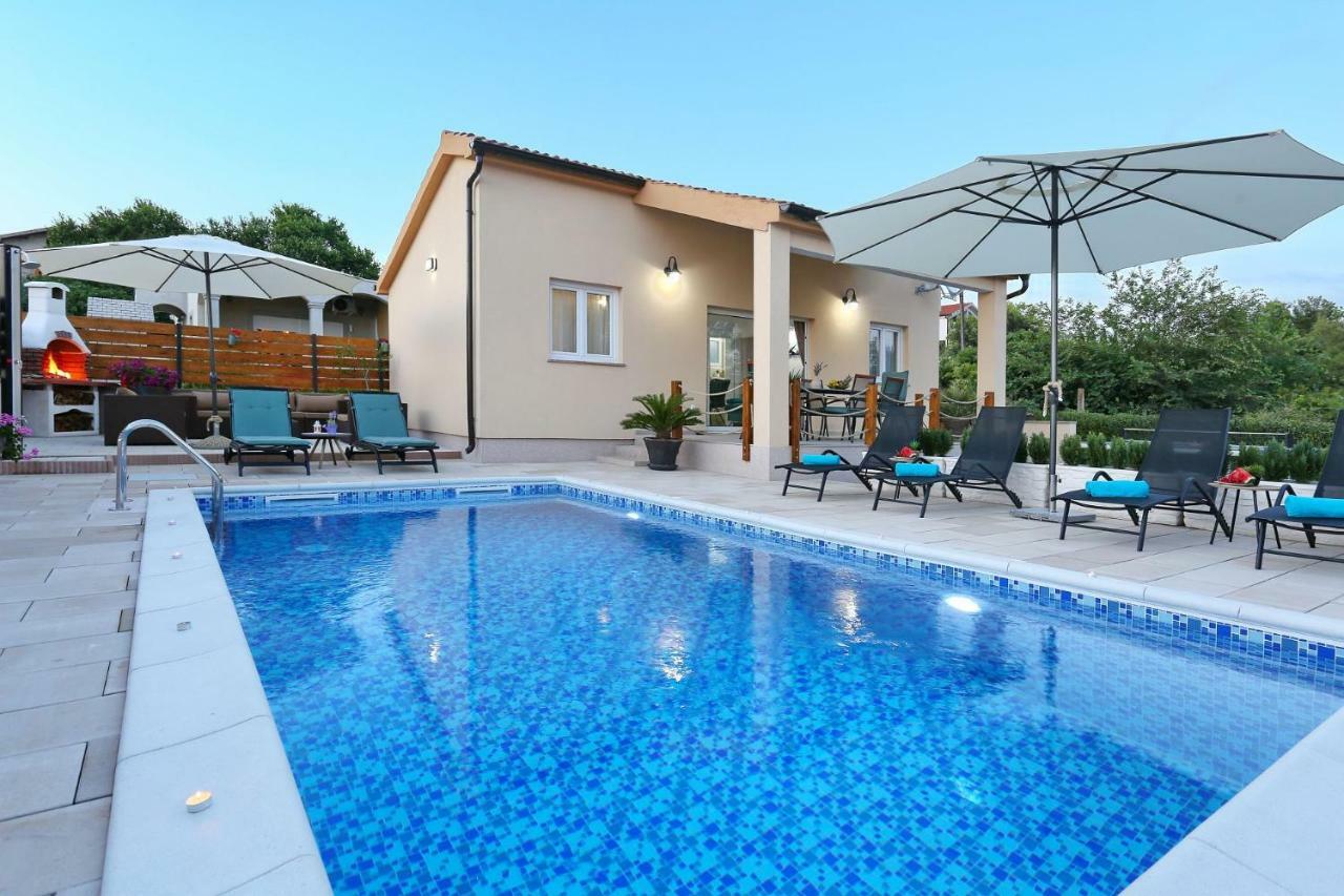 Punta Garden Pool House Villa Posedarje Ngoại thất bức ảnh