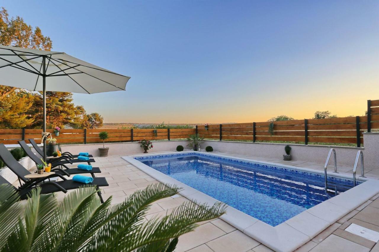 Punta Garden Pool House Villa Posedarje Ngoại thất bức ảnh