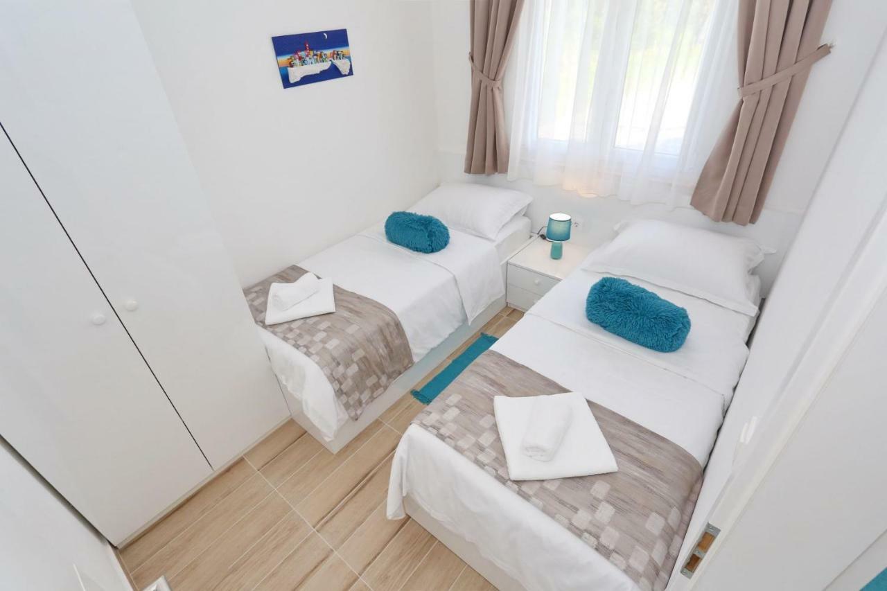 Punta Garden Pool House Villa Posedarje Ngoại thất bức ảnh